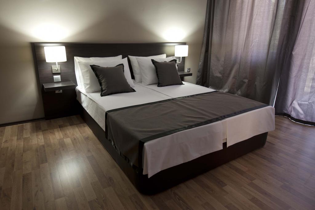 Soho Apartments Бітола Номер фото